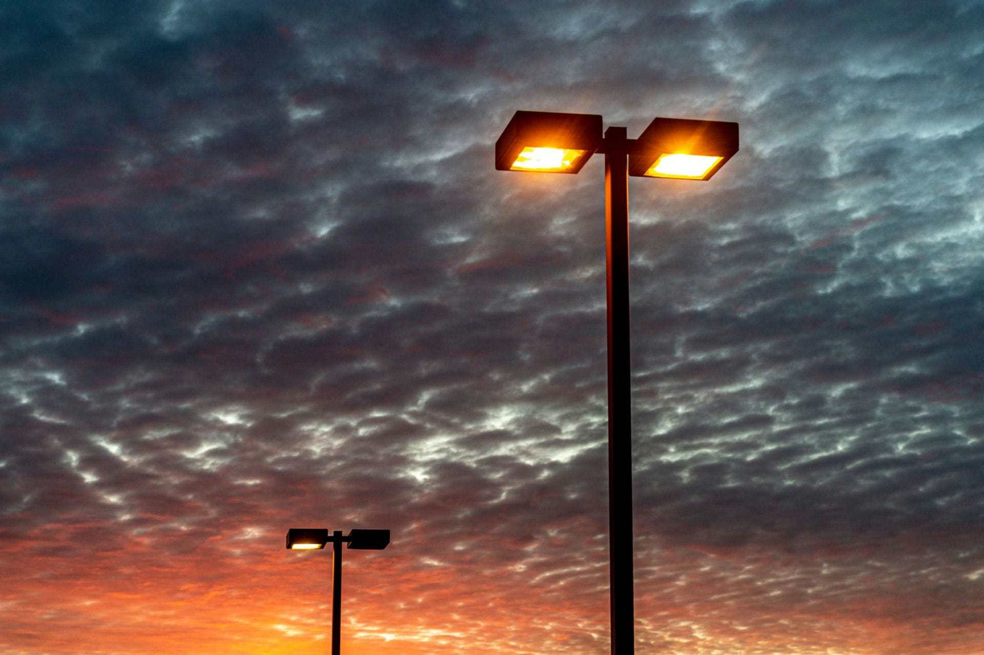 how do you charge a solar street light3