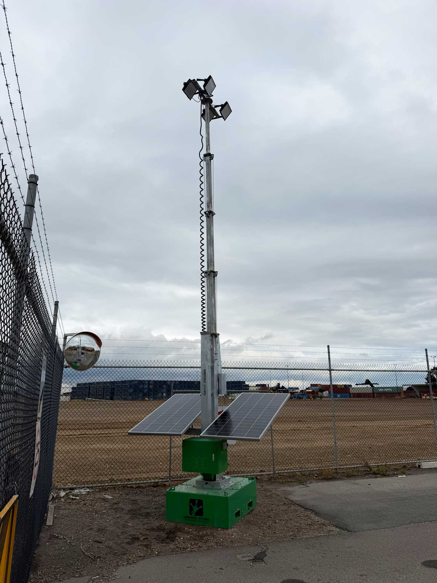 nomad 2 portable solar tower